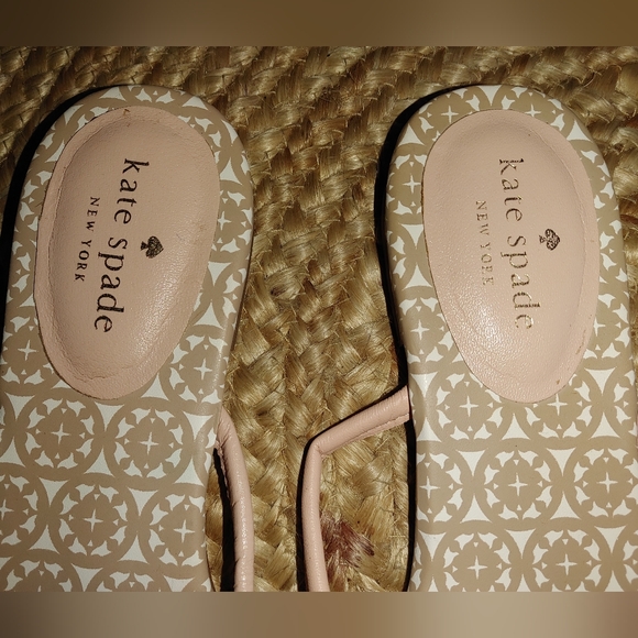 Kate Spade Mystic Bow Sandle Sz.9.5 - Picture 3 of 9